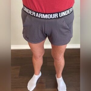 Under Armour Running Lined Shorts Gray Women’s 24-28” Waist X 2 “ - NO SIZE TAG
